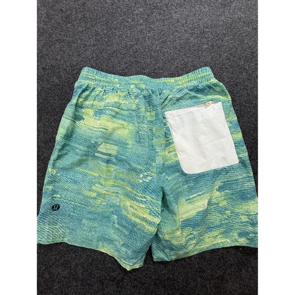 Lululemon Channel Cross Short 7